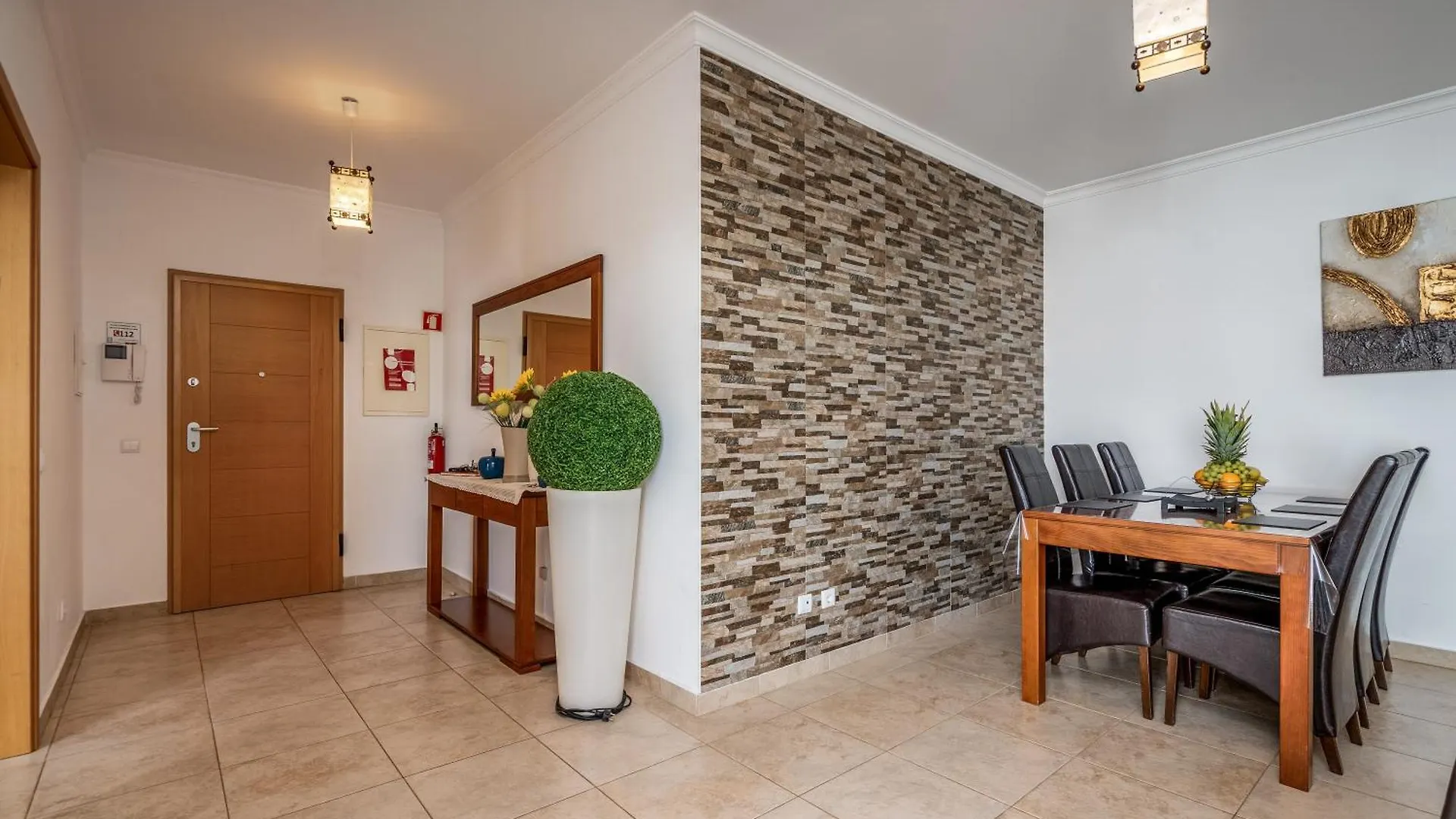 Palmeiras De Jv Lagos Apartment